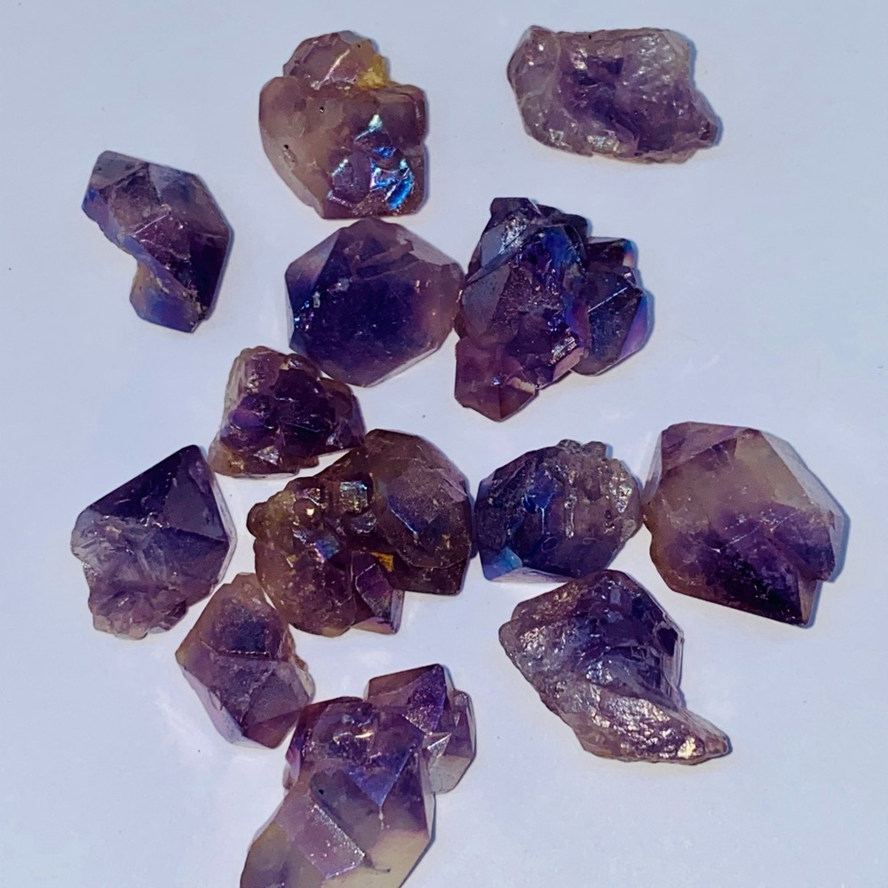 Lemurian Amythest Crystal cluster small - Picture 3 of 3